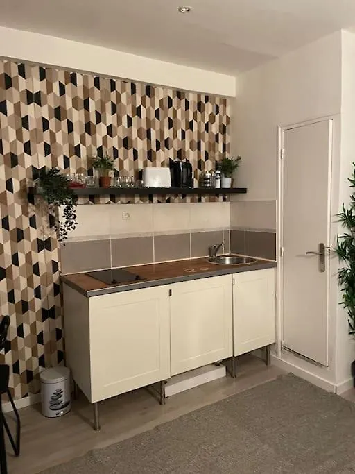 Modern Studio Bastille Párizs Franciaország